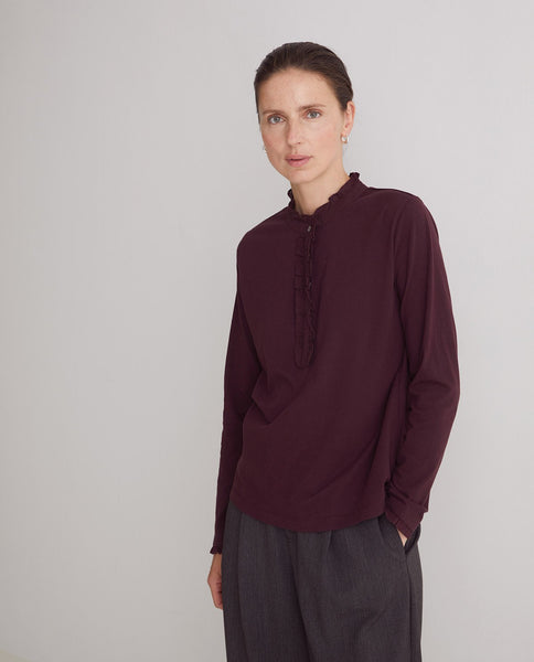 Yerse Ruffles Aubergine T-shirt.