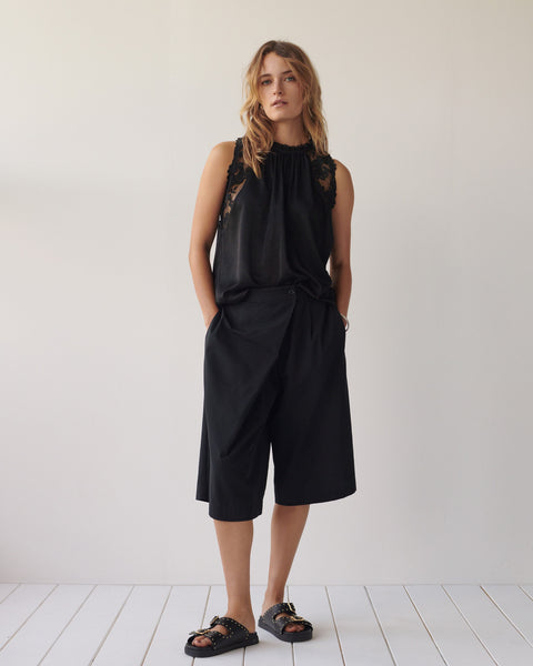 SUMMUM Lace Trim Halter Top, Black