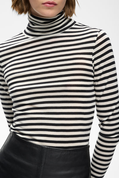 In Wear Fang Fine Wool  Rollneck, Black/Vanilla