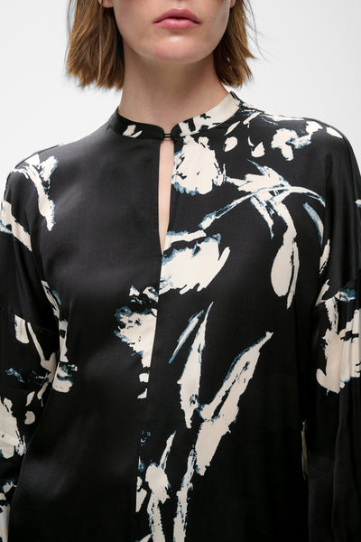 In Wear Meadow Blouse, Black Painted Flower