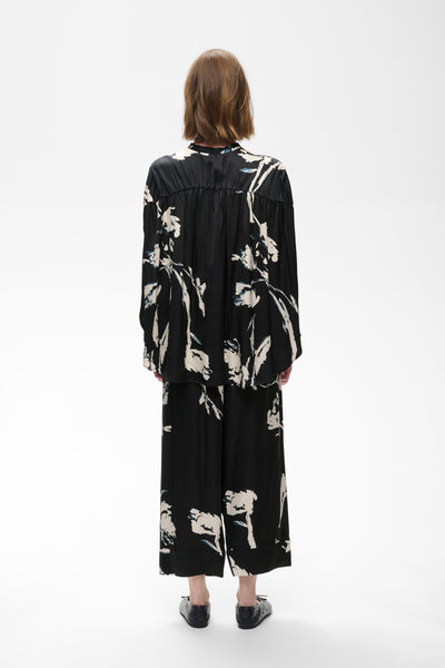 In Wear Meadow Blouse, Black Painted Flower