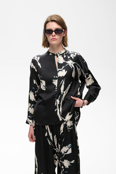 In Wear Meadow Blouse, Black Painted Flower