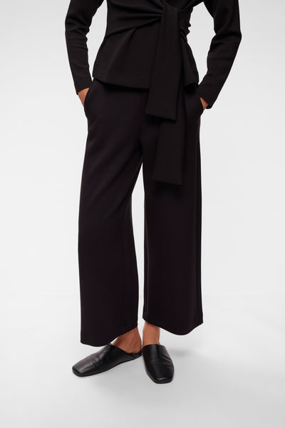 In Wear Gincette Cropped Trousers, Black