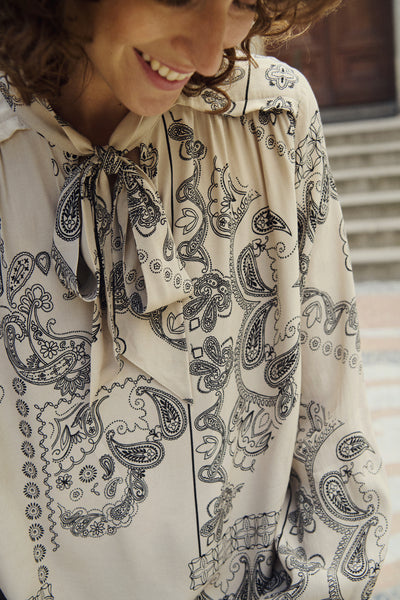 Part Two Najia Blouse, French Oak Paisley Print