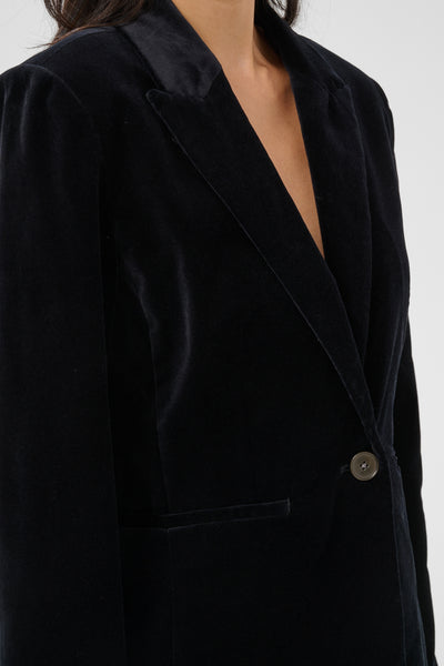 PART TWO Dahlia Velvet Blazer, Black