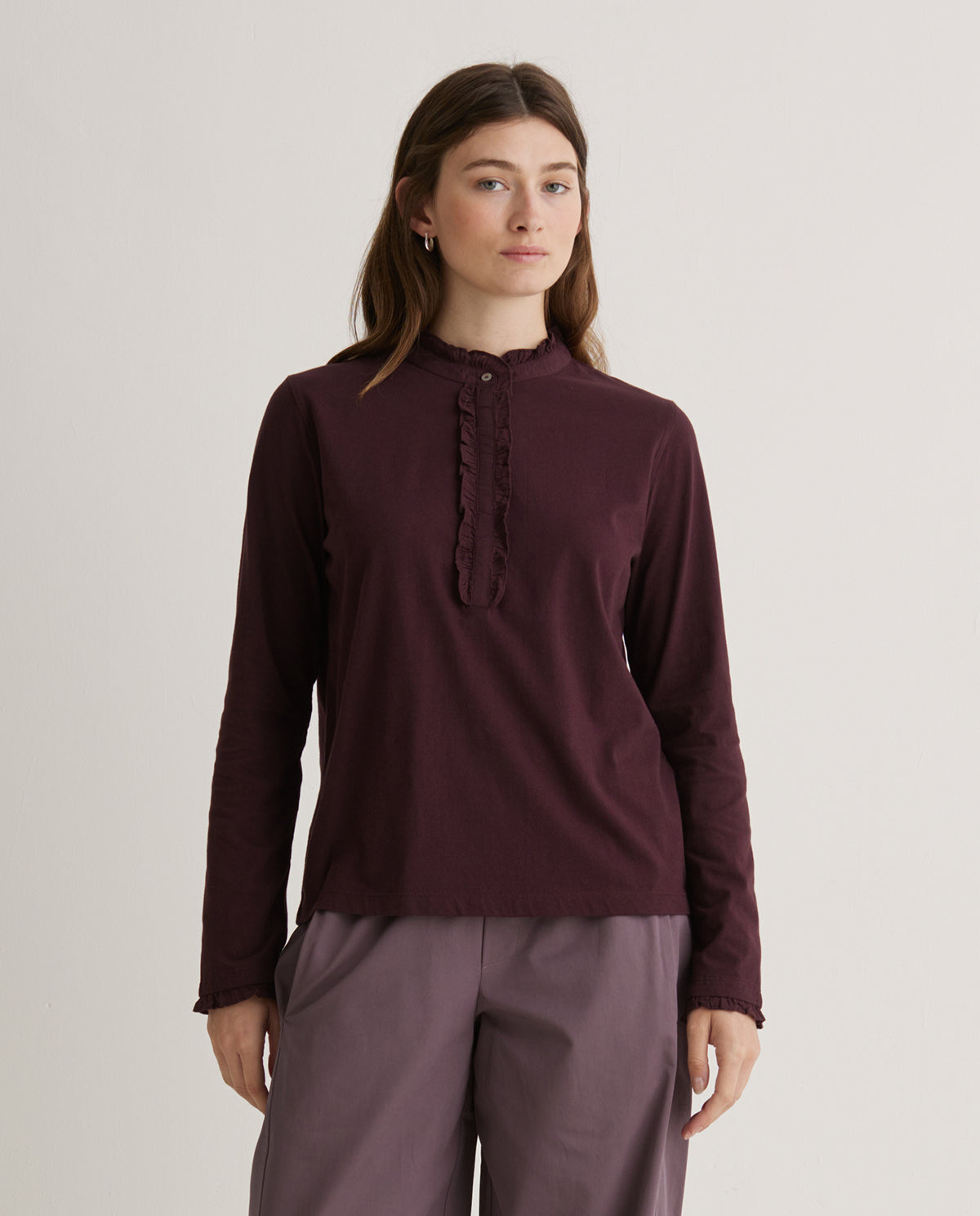 Yerse Ruffles Aubergine T-shirt.