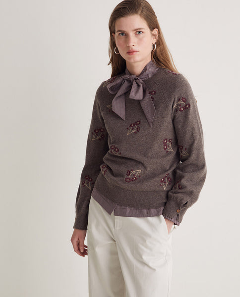 Yerse Flower Embroidery Knit, Brown