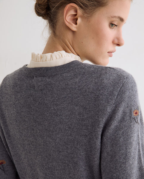 Yerse Floral Embroidery Knit, Grey