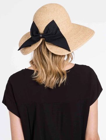 LOEVENICH Straw Hat with Large Black Bow, White Pepper