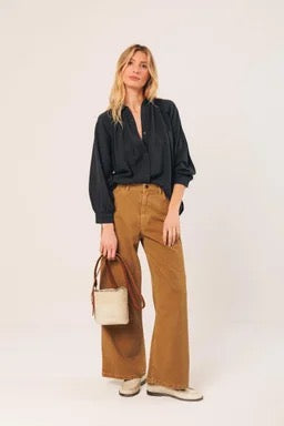 Indi and Cold Shirt, Navy