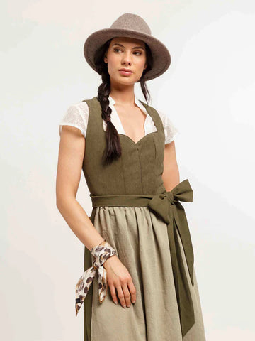 Loevenich Fedora, Sand