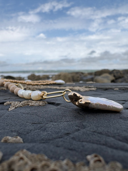 Paperchain Praise necklace, Cement