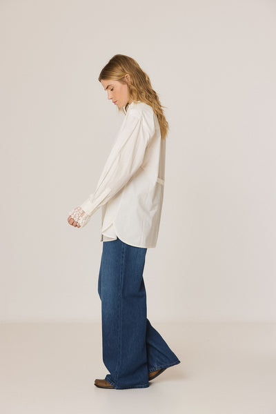 Indi and Cold Classic Shirt with Lace Cuffs, White