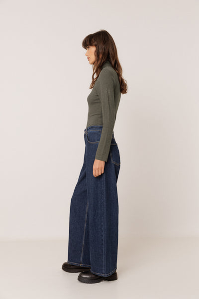 Indi and Cold Ribbed Top, Forest Green