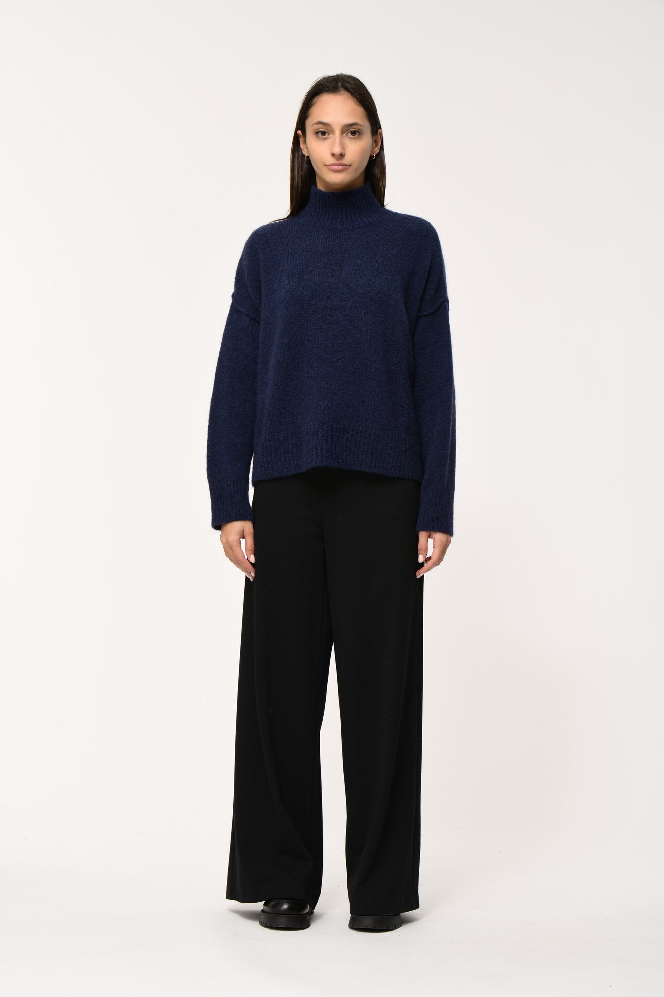 Humility Cielom Knitwear, Navy