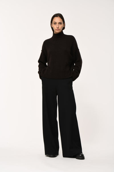 Humility Cielom Knitwear, Chocolate