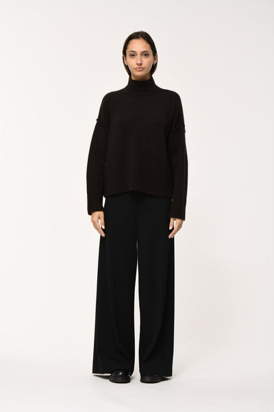 Humility Cielom Knitwear, Chocolate