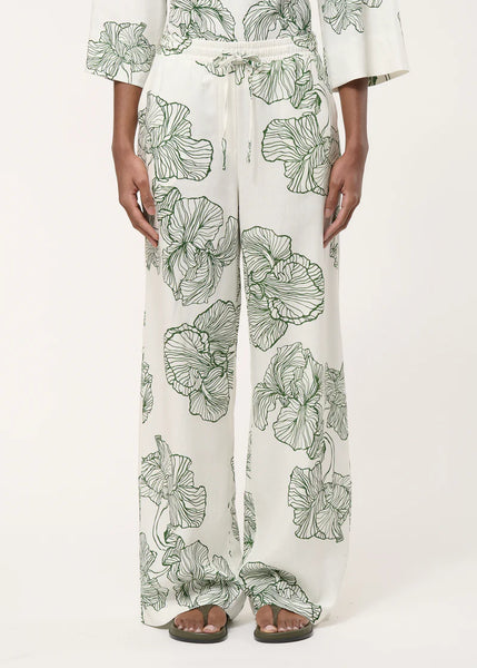 Humility Jakota Trousers, Off White/Moss Green