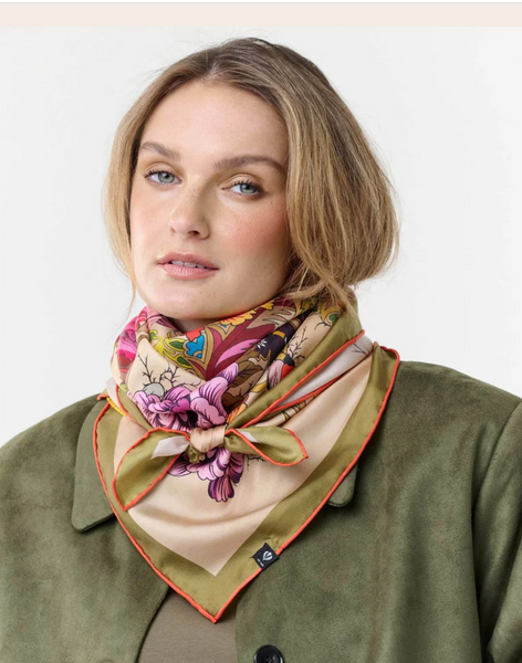 Fraas Silk Scarf With Nostalgic Floral Print