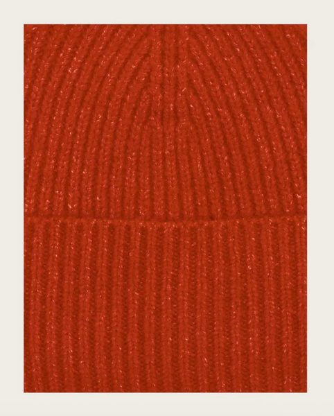 Fraas Sustainability Edition - Lightly mottled knit beanie with a wide brim, True Red