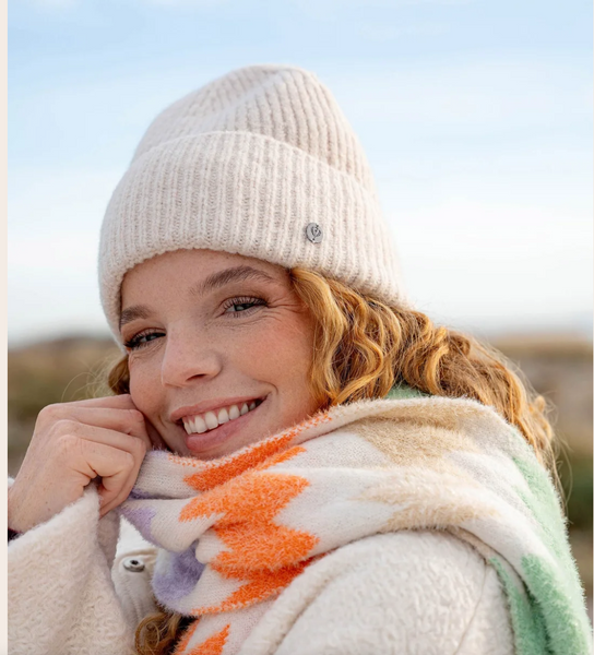 Fraas Sustainability Edition - Lightly mottled knit beanie with a wide brim, Marshmallow