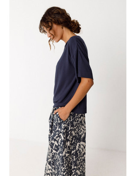 SKFK Amara, Navy Top