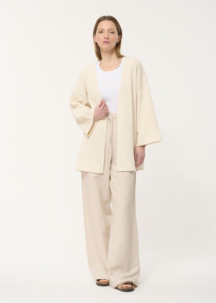 Humility Jisha Cardie, Cream