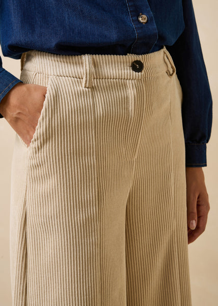 La Fee maraboutee Galiope Culotte, Mist