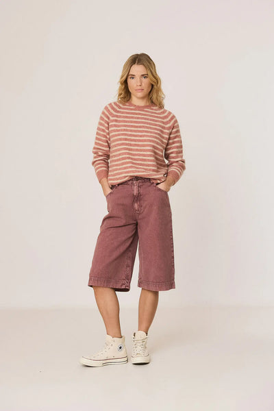 Indi and Cold Stripe Knit, Rosa