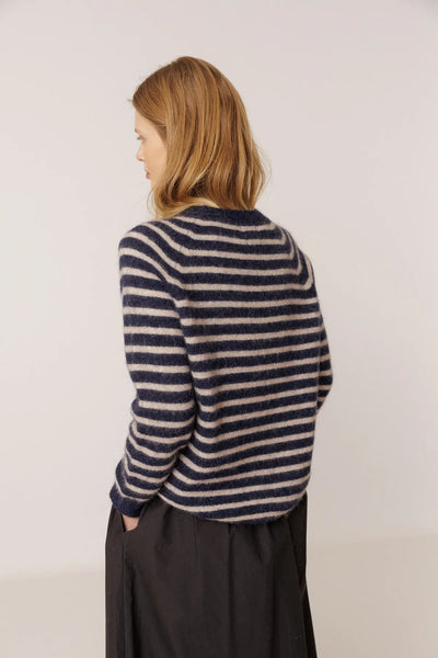 Indi and Cold stripe knit, Marino