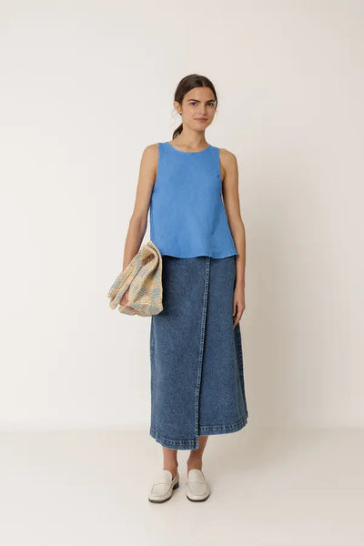 Indi and Cold Linen Top, Azul Blue