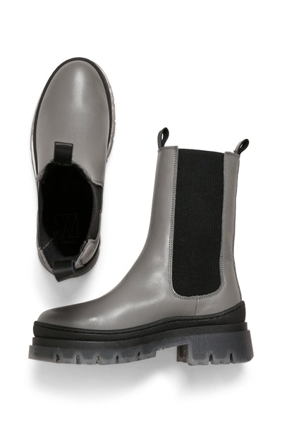 In Wear Ruchira Boot, Graphite - Flax In Bloom
